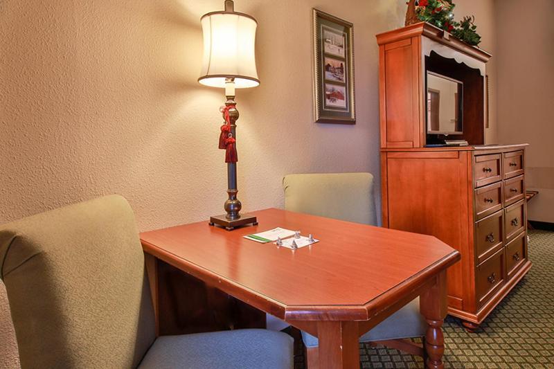 The At Christmas Place Hotel
