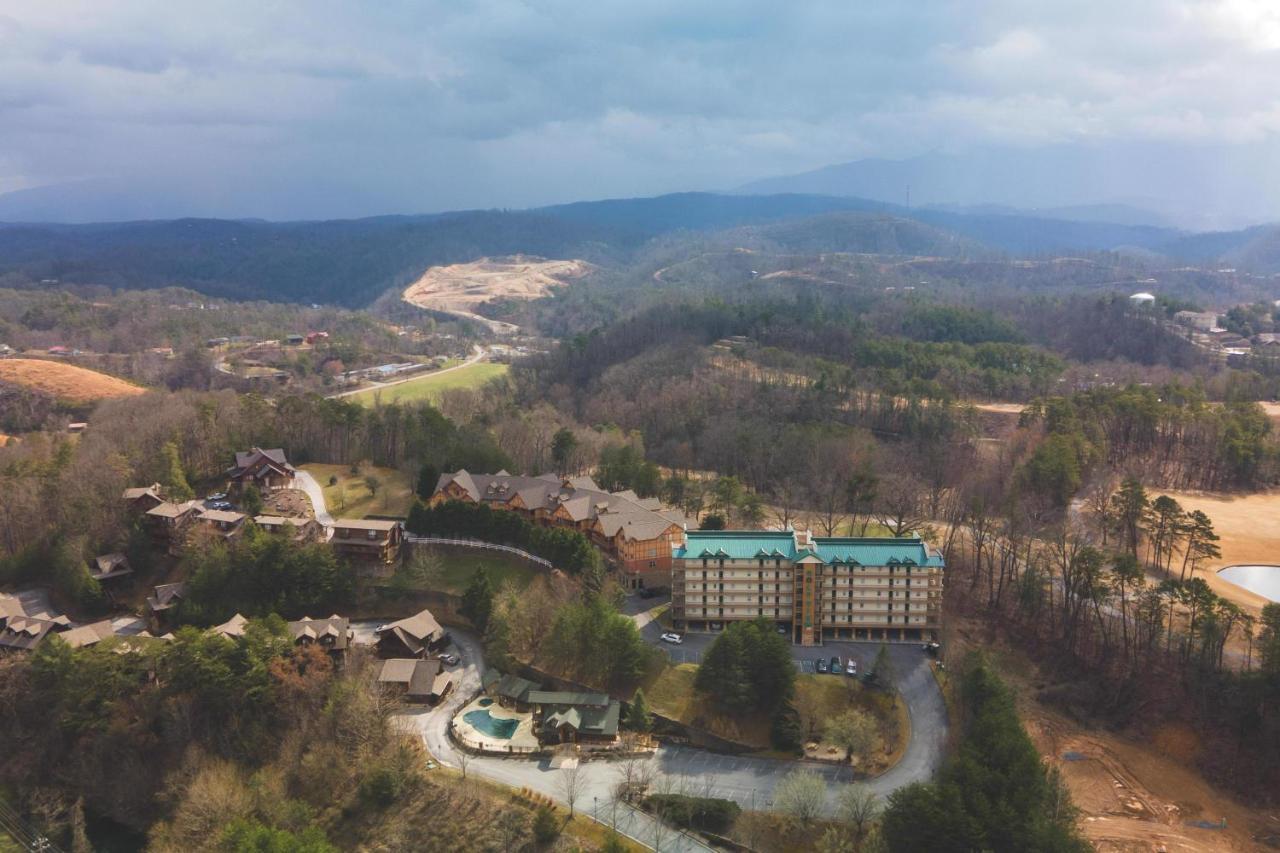 Gv - Unit 3202 - Fairway Pigeon Forge