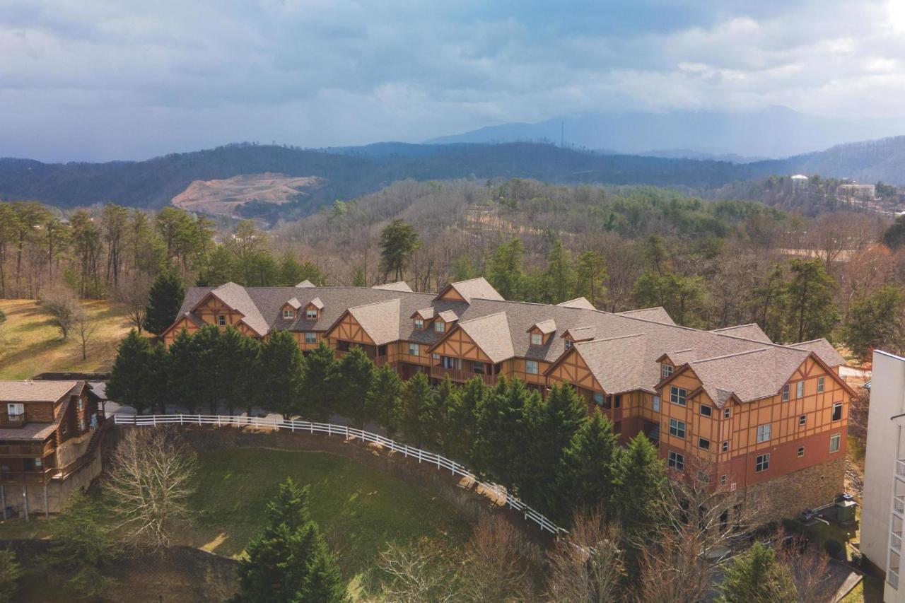 Gv - Unit 3202 - Fairway Pigeon Forge