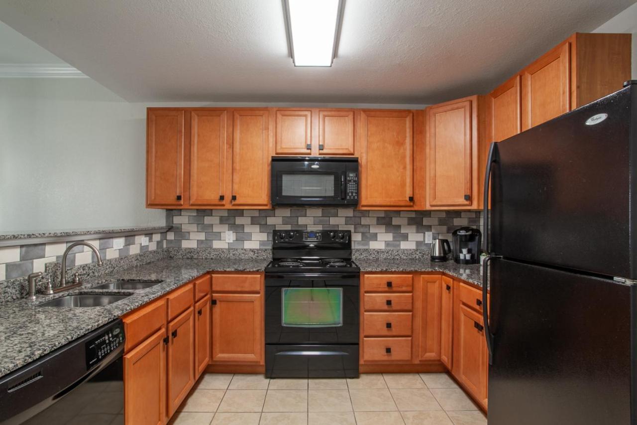 Mountain Retreat View Community Amenities *