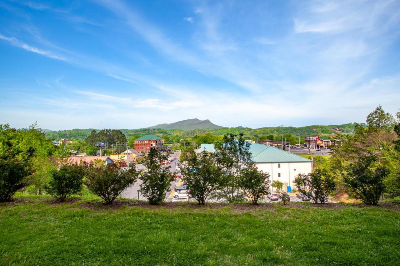 Holiday home Mountain Retreat View Community Amenities *