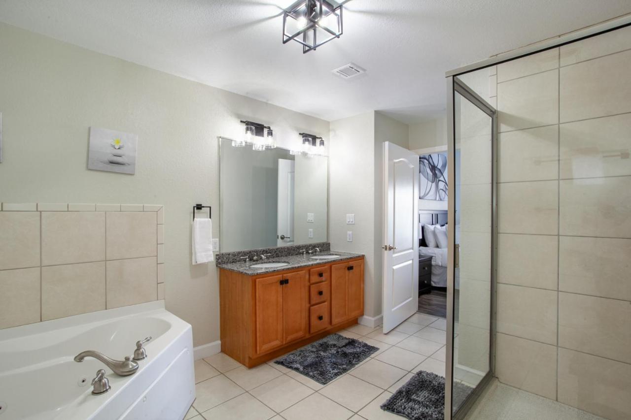 Holiday home Mountain Retreat View Community Amenities