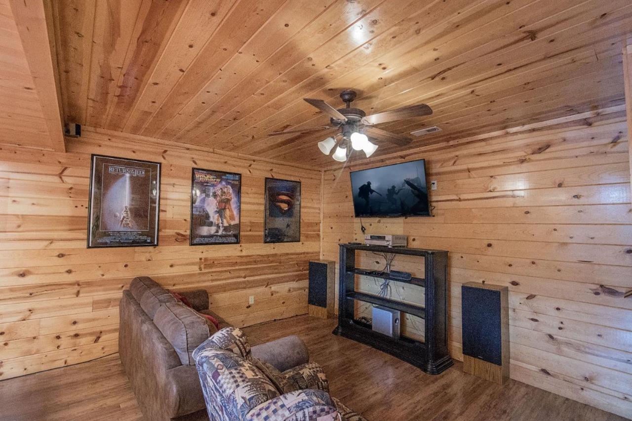 Holiday home Er244 - Black Hawk Hideaway Pigeon Forge