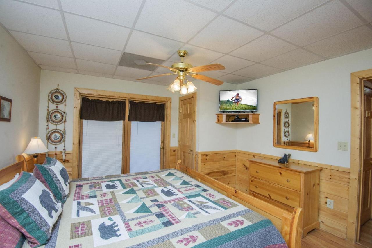 Holiday home Er226 - Locker's Mountain Hideaway Pigeon Forge