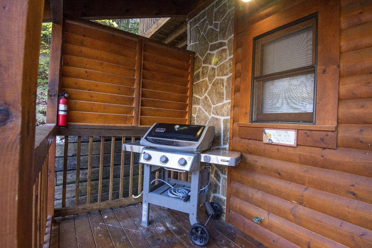 Er226 - Locker's Mountain Hideaway Holiday home Pigeon Forge