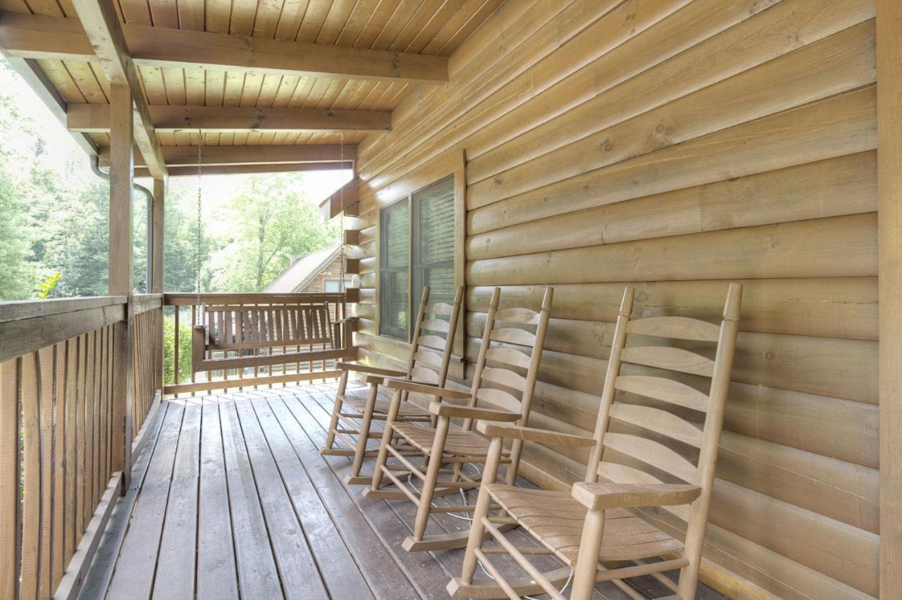 Er223 - Young's Hideaway * Pigeon Forge
