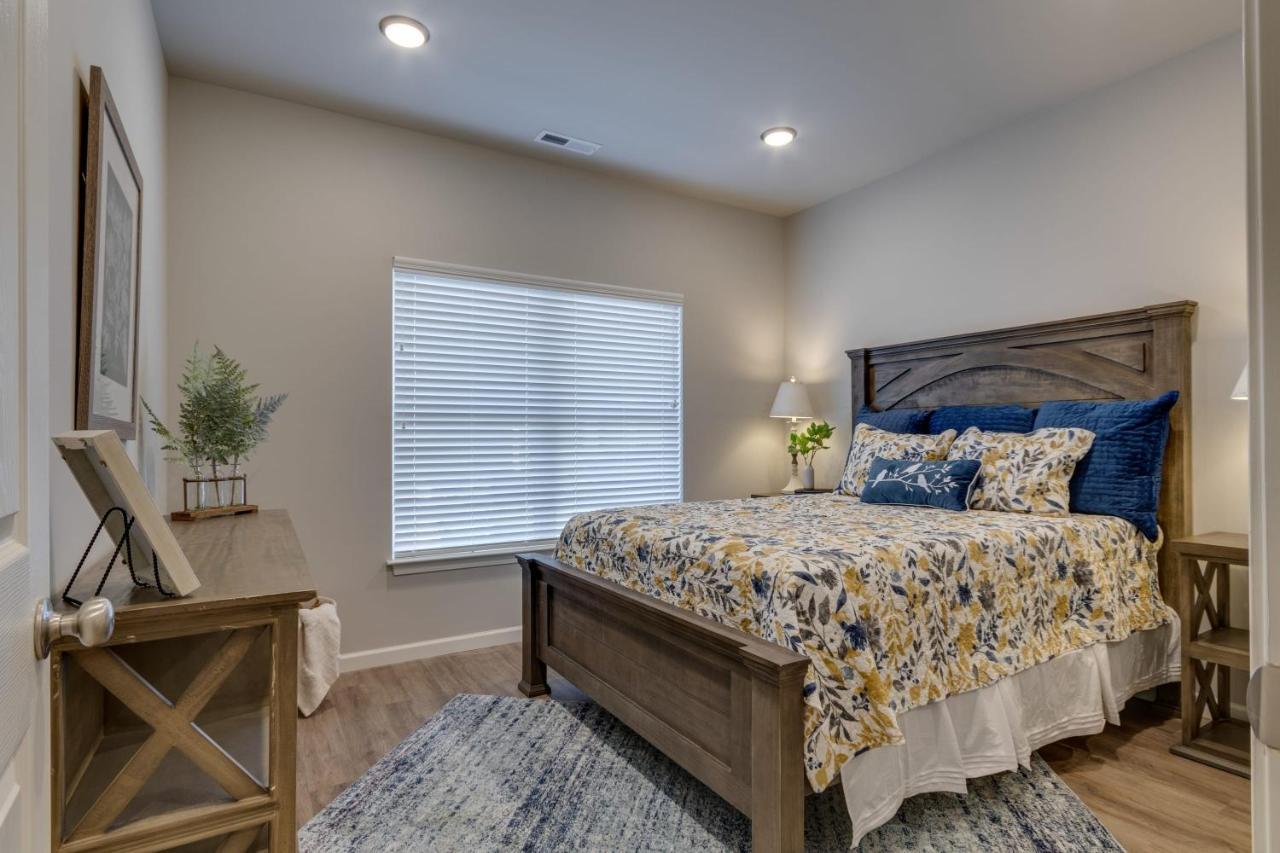 New 1 Bedroom Apt Sleeps 4 - Rc 5106 Apartment Pigeon Forge