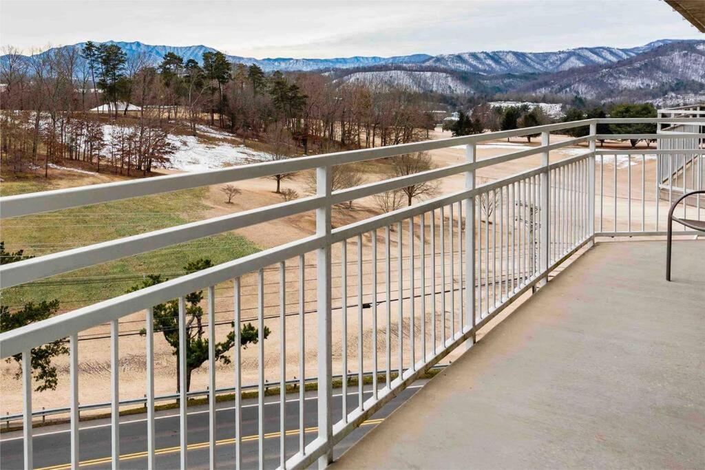 Amazing Mountain Views, 5 Min To Dollywood&parkway * Pigeon Forge