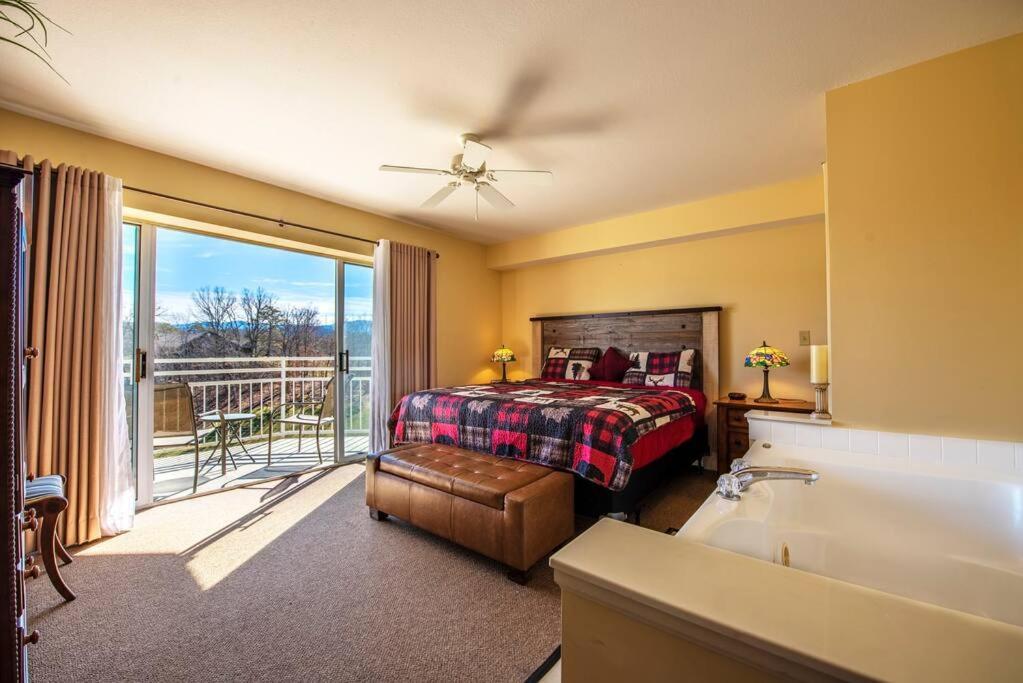 Amazing Mountain Views, 5 Min To Dollywood&parkway