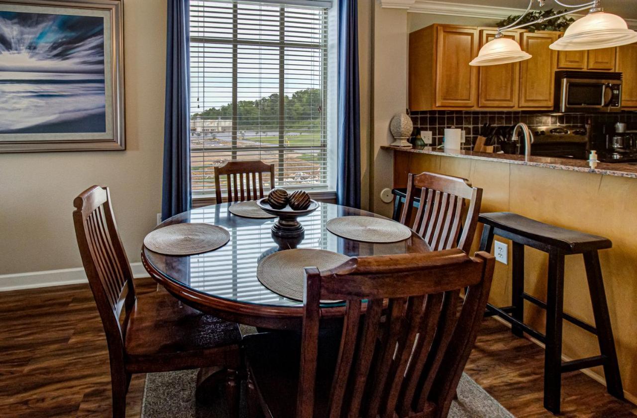 Apartment River Crossing #405 Pigeon Forge