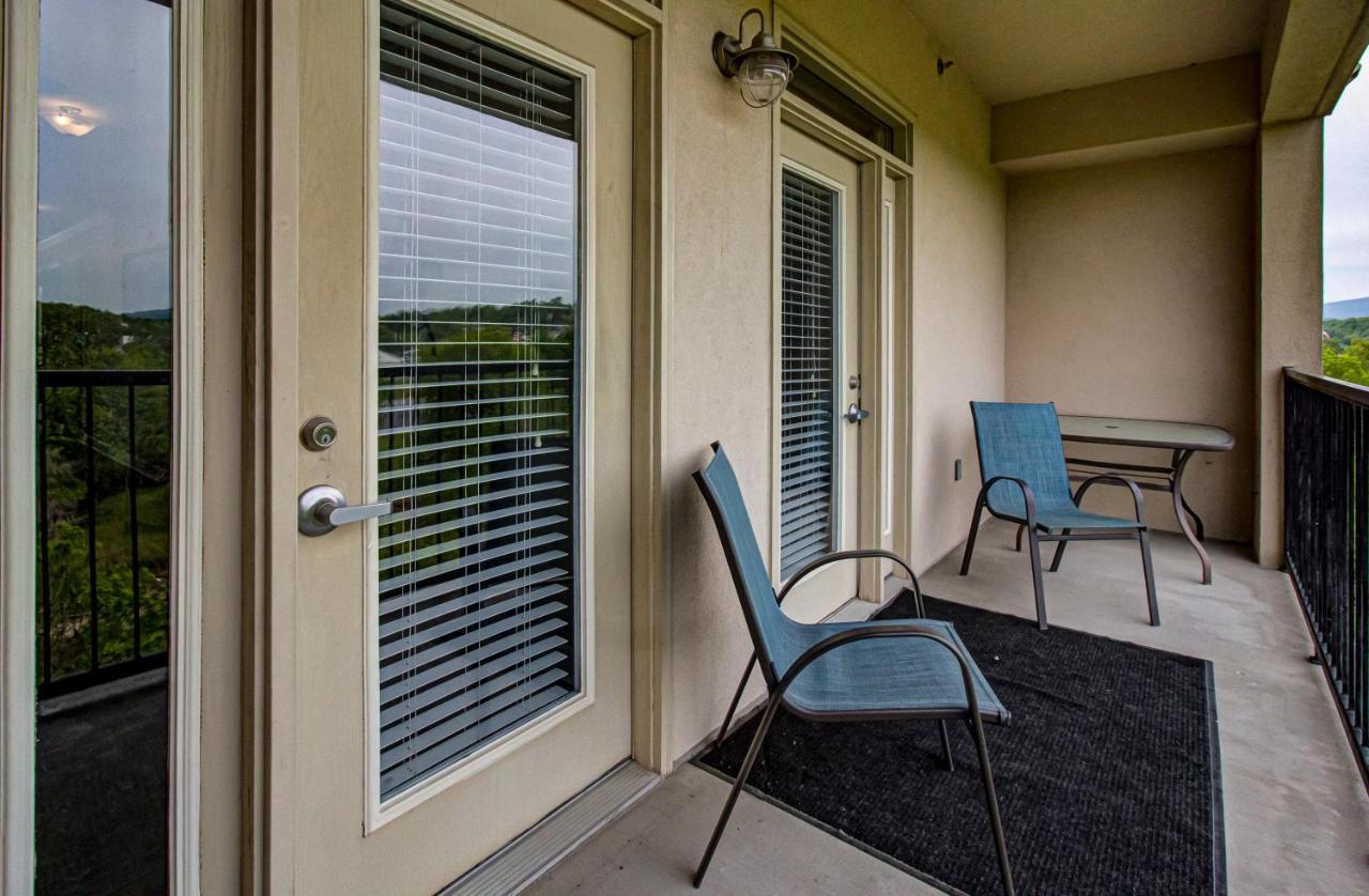 Apartment River Crossing #405 Pigeon Forge