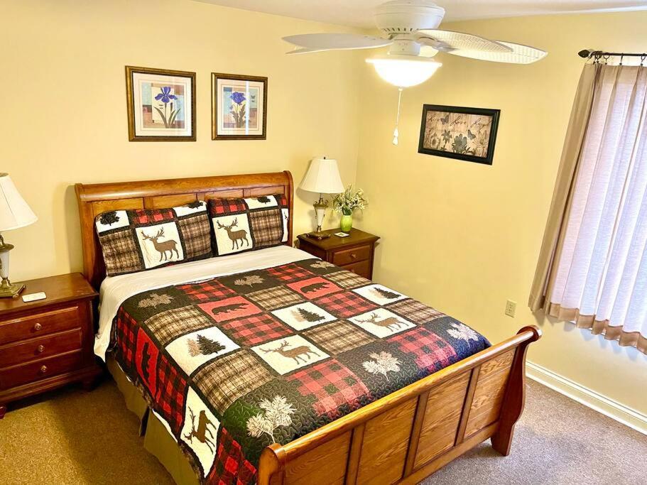 Amazing Mountain Views, 5 Min To Dollywood&parkway Apartment *
