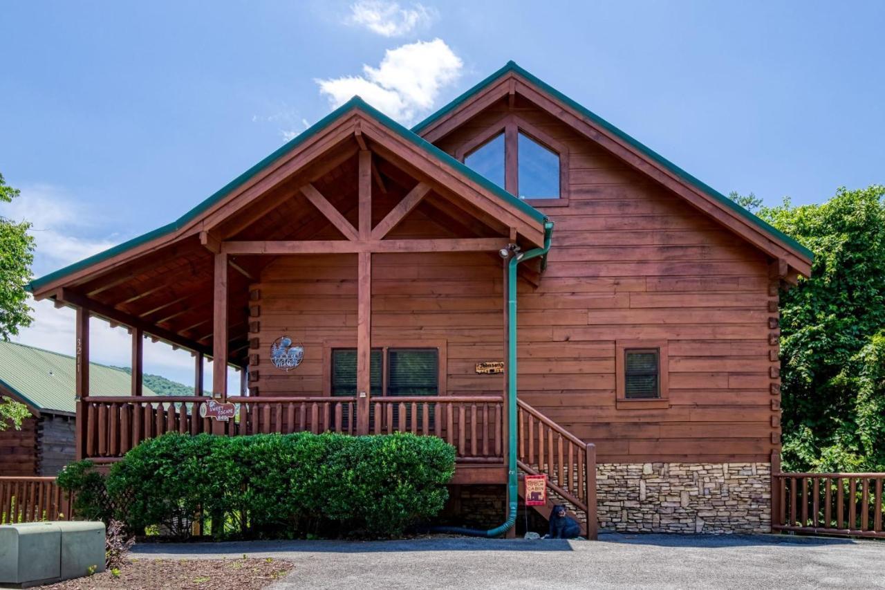 Ern849- Sweet Escape - Great Location! Close To Action! Holiday home *