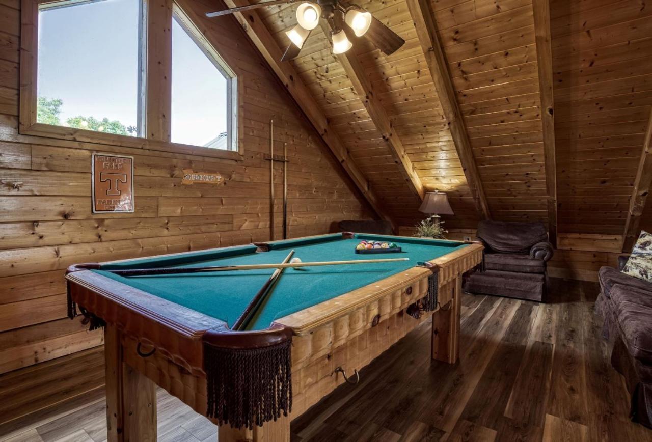 Ern849- Sweet Escape - Great Location! Close To Action! Pigeon Forge