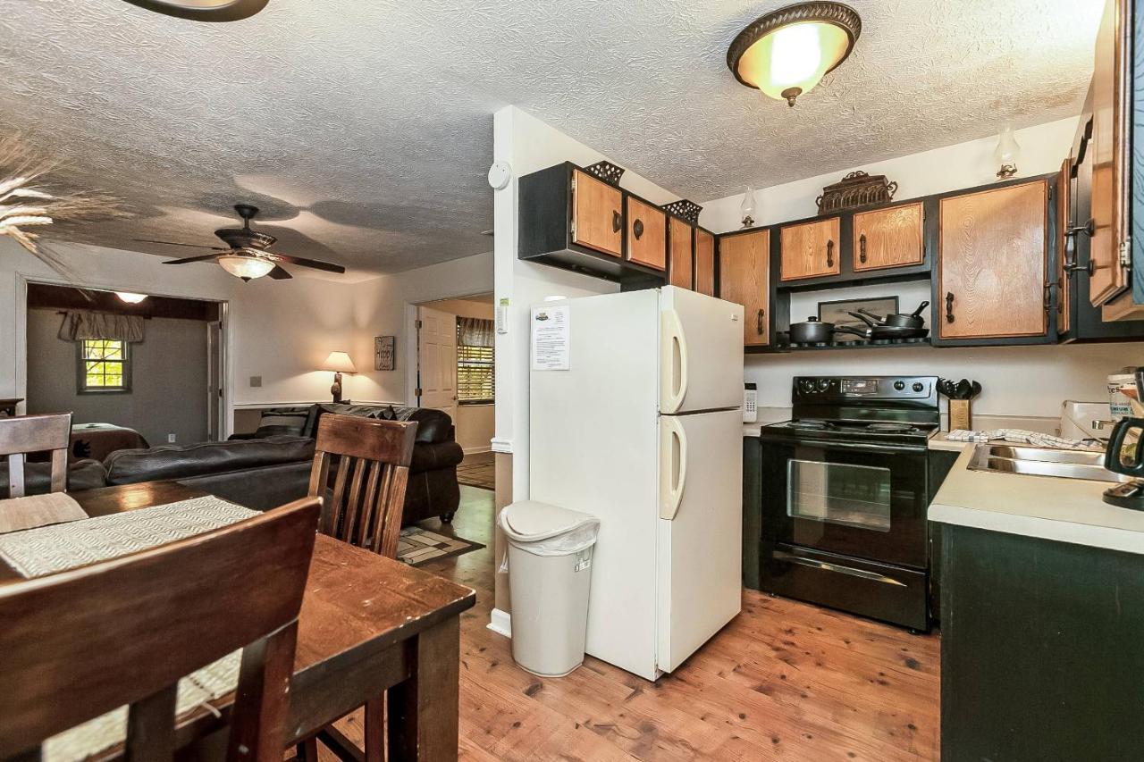 Holiday home Hidden Hollow Pigeon Forge
