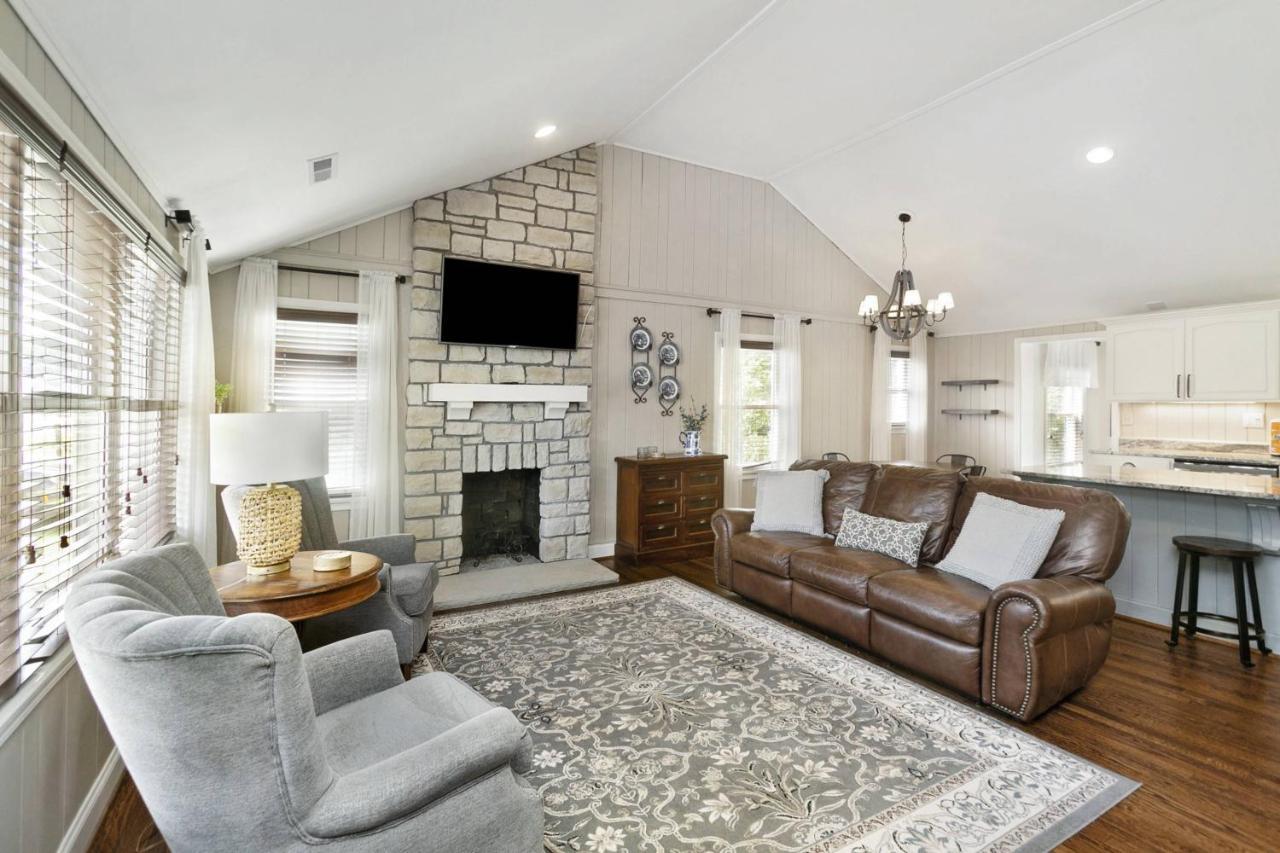 Mill Stream Holiday home