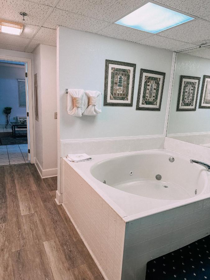 River Place #409 1bd, 2bath Pigeon Forge