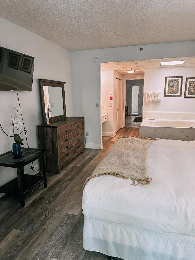 River Place #409 1bd, 2bath Holiday home *