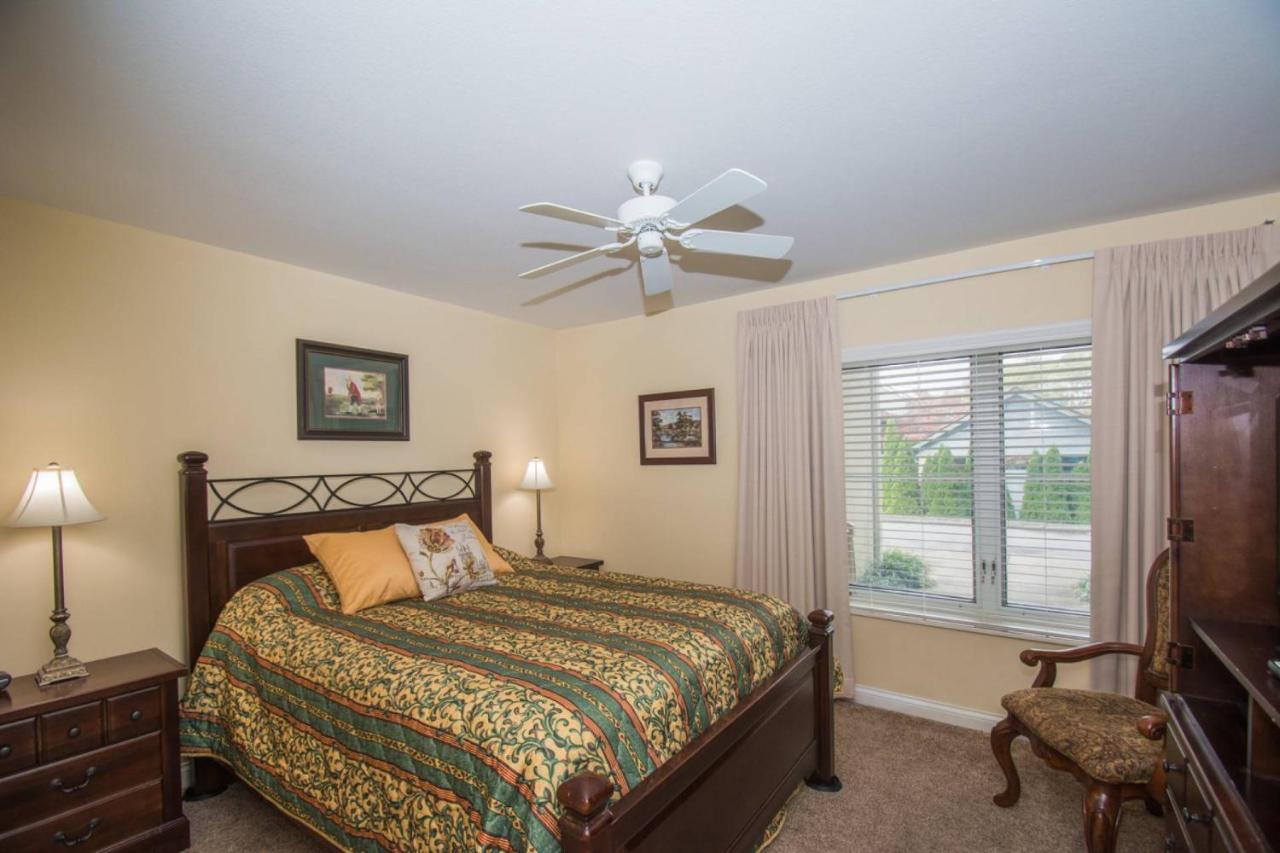 Golf Vista 112 - Golf On Dollywood Lane Holiday home Pigeon Forge