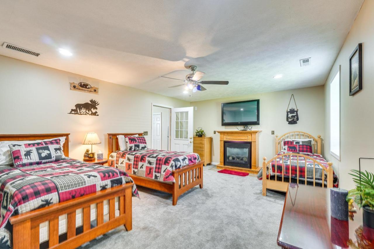 With Screened Porch, 3 Mi To Town! Pigeon Forge