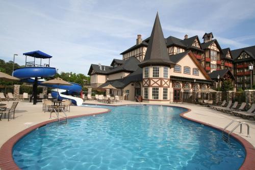The At Christmas Place Hotel 4*