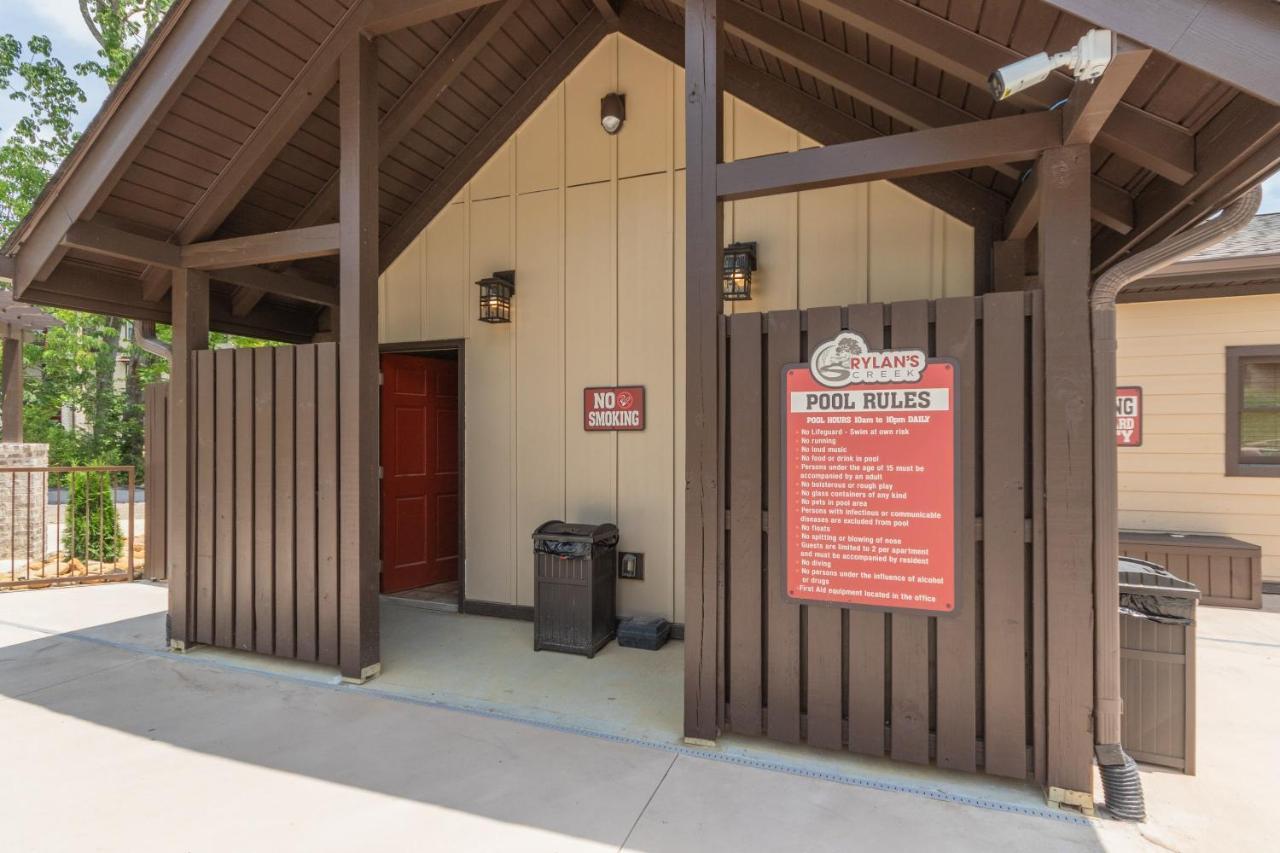 New 1 Bedroom Apt Sleeps 4 - Rc 5106 *