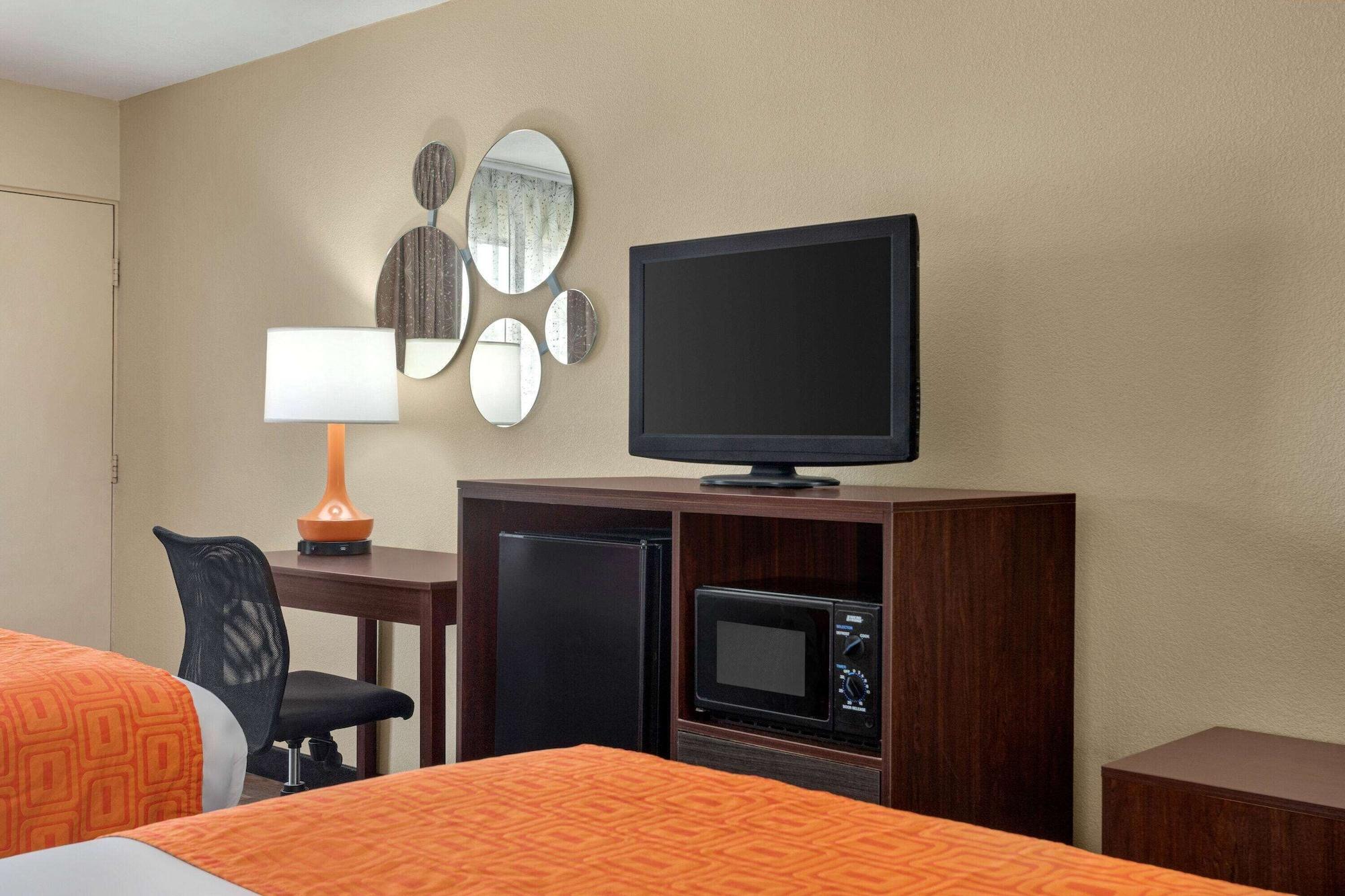 Howard Johnson By Wyndham Hotel Pigeon Forge