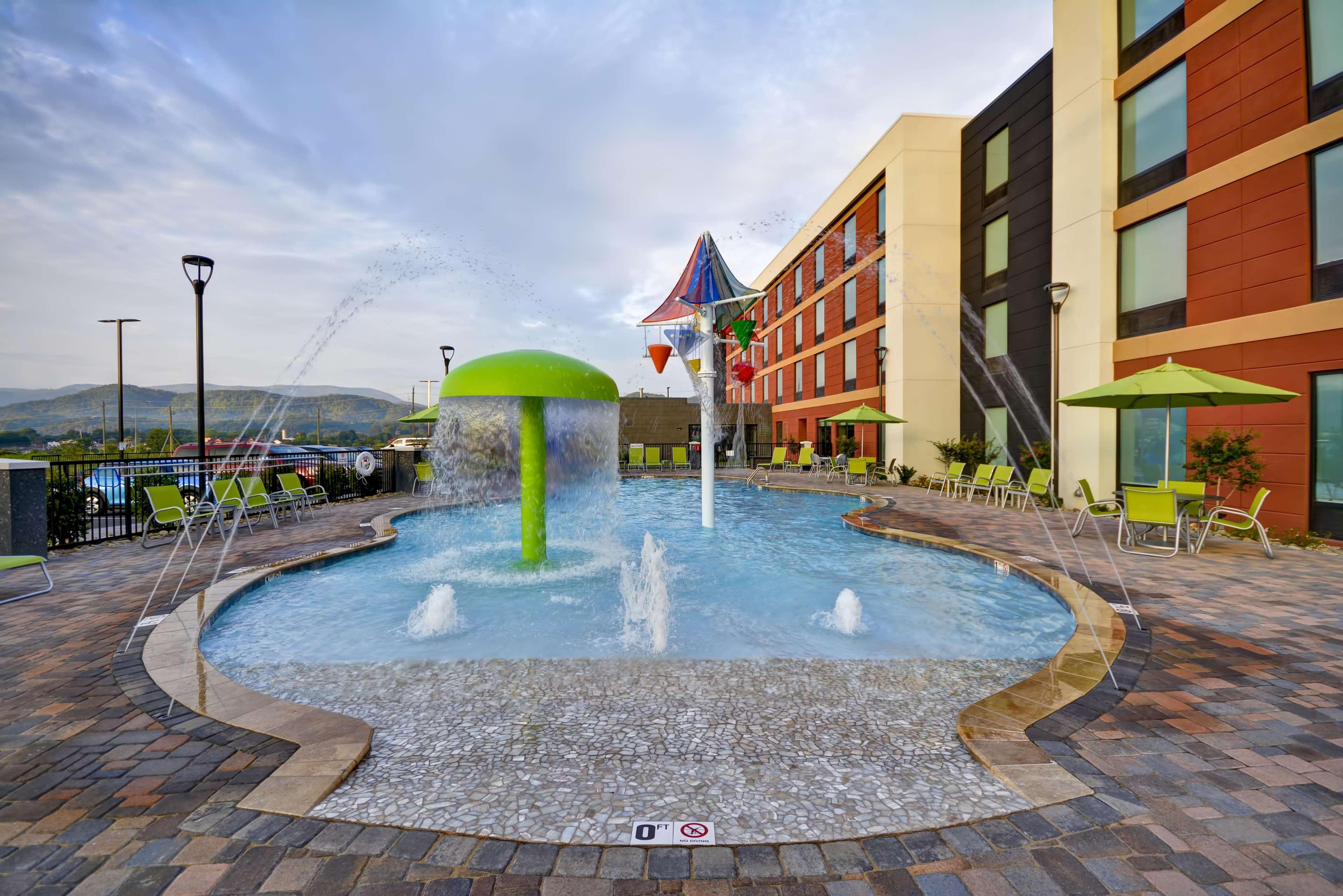 Tru By Hilton 3*