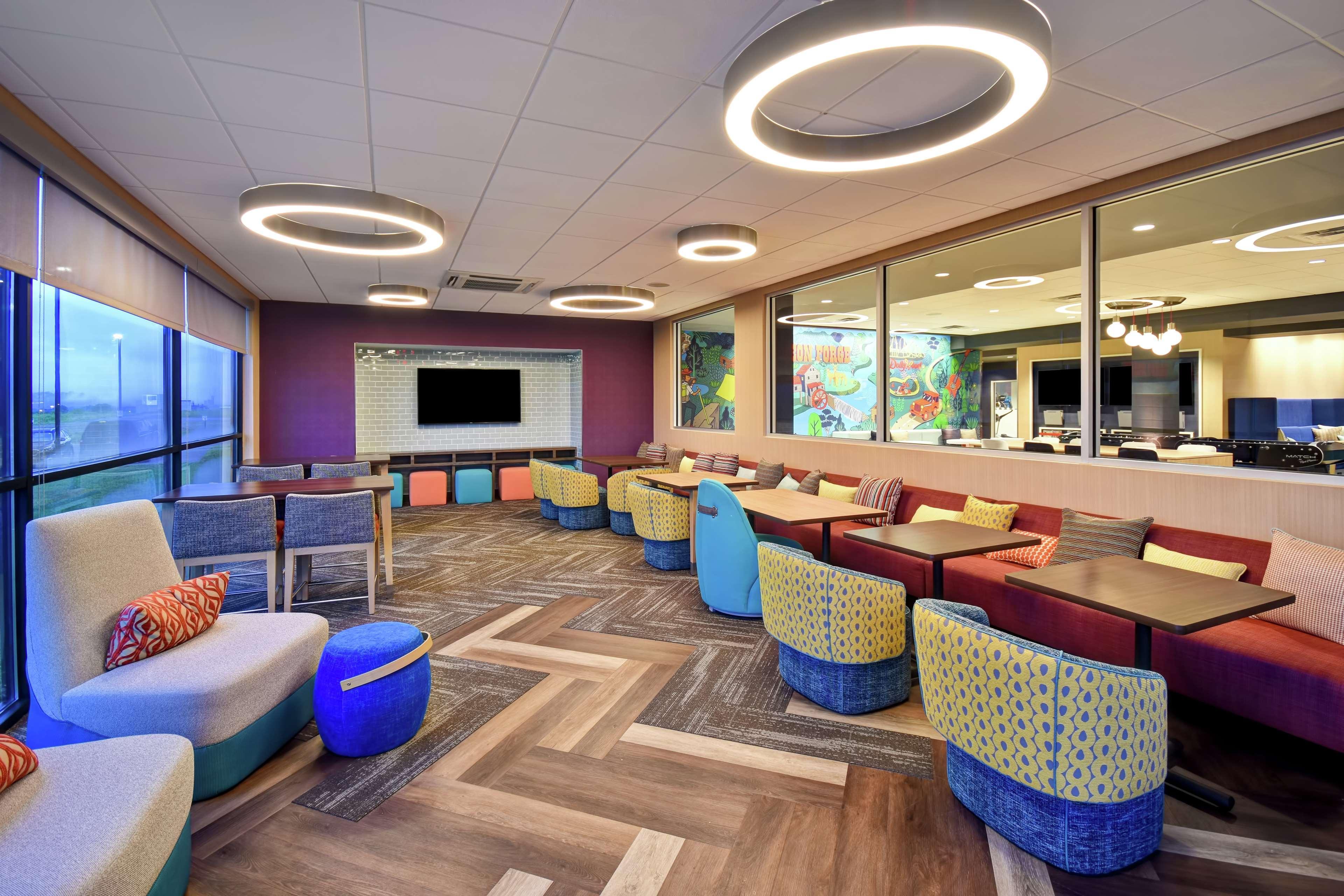 Tru By Hilton 3*
