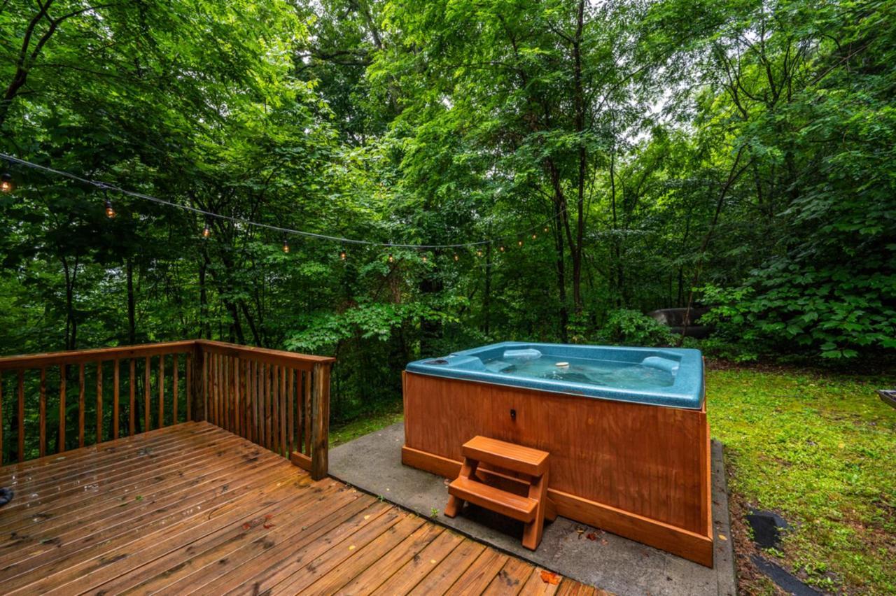 Holiday home Sugar Bear With Hot Tub And Fire Pit *