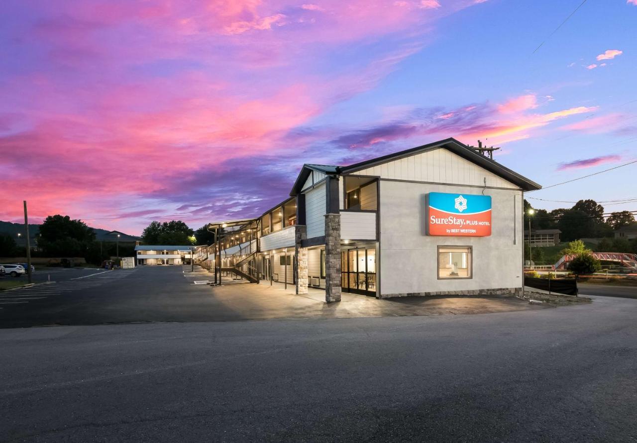 Surestay By Western Pigeon Forge