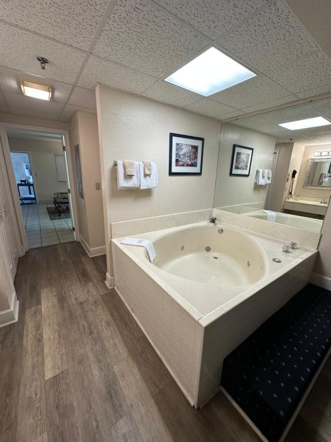 River Place #509 1bd, 2 Bath *