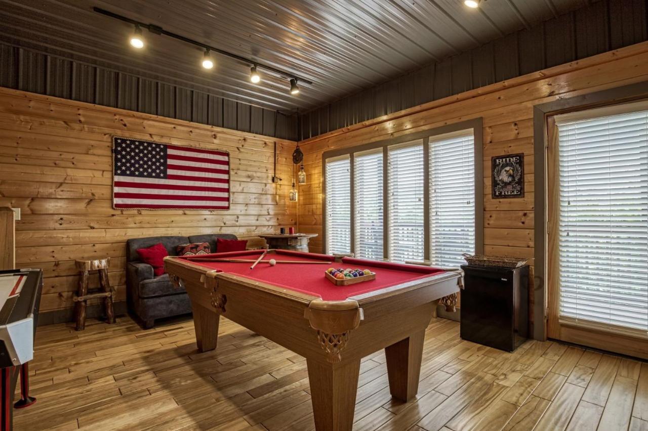 Ern858 - Eagles On High - Great Location! Close To The Action! * Pigeon Forge