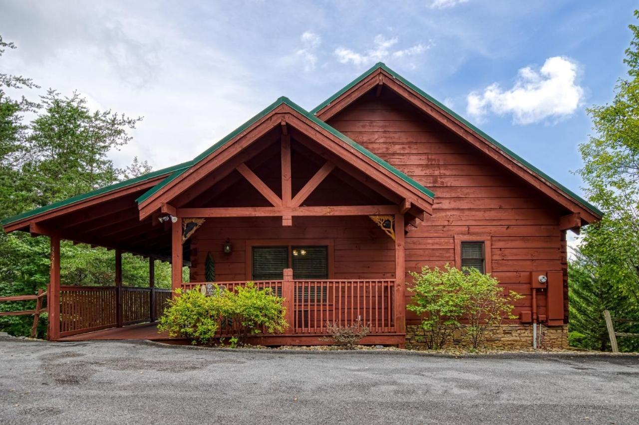 Ern858 - Eagles On High - Great Location! Close To The Action! Holiday home *