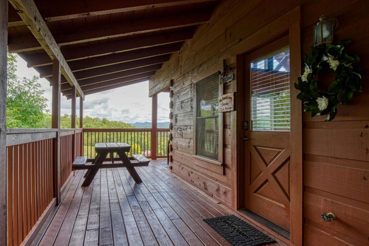 Ern858 - Eagles On High - Great Location! Close To The Action! * Pigeon Forge