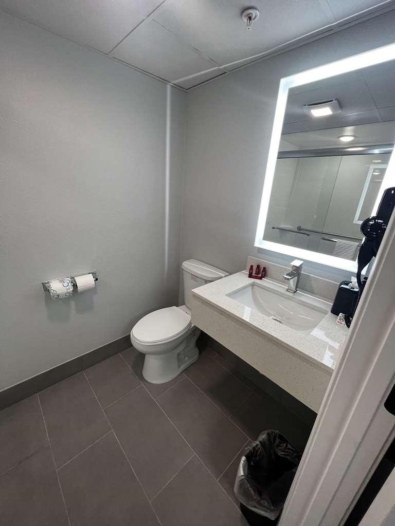 Hotel Surestay By Western