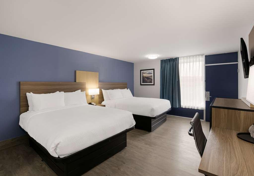 Surestay By Western Hotel *