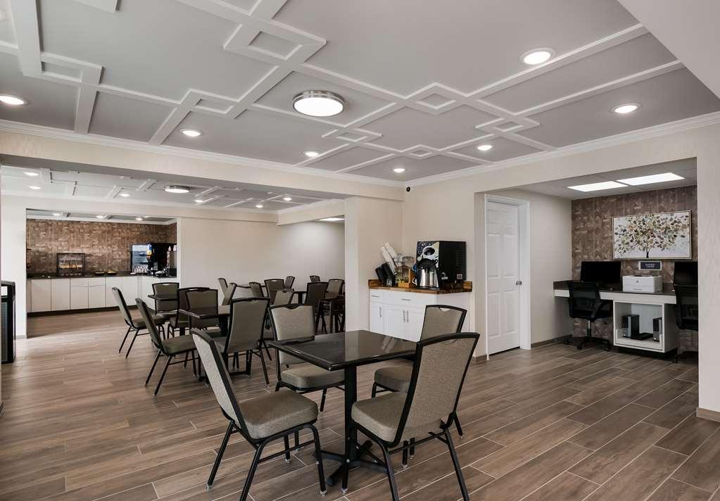 Surestay By Western Pigeon Forge