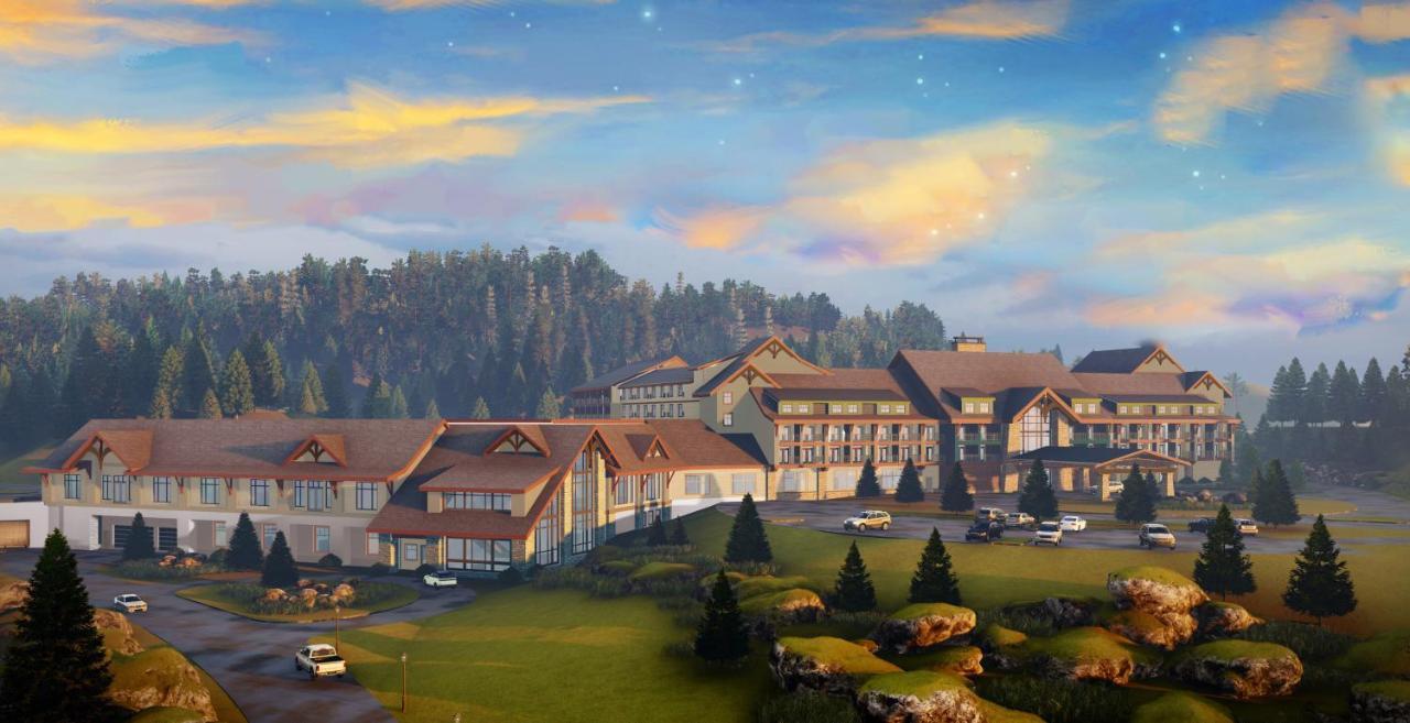 Hotel Dollywood's Heartsong & 4*