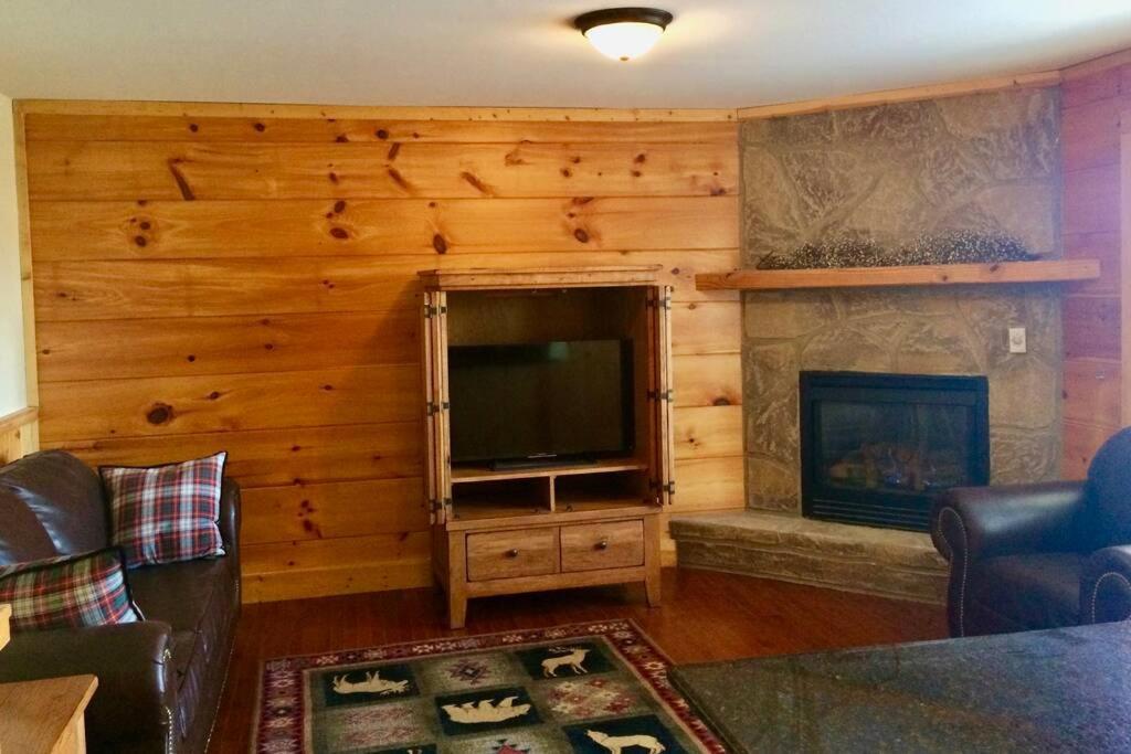 Smoky Mountain Retreat- With Modern Amenities In The Heart Of Pf * Pigeon Forge