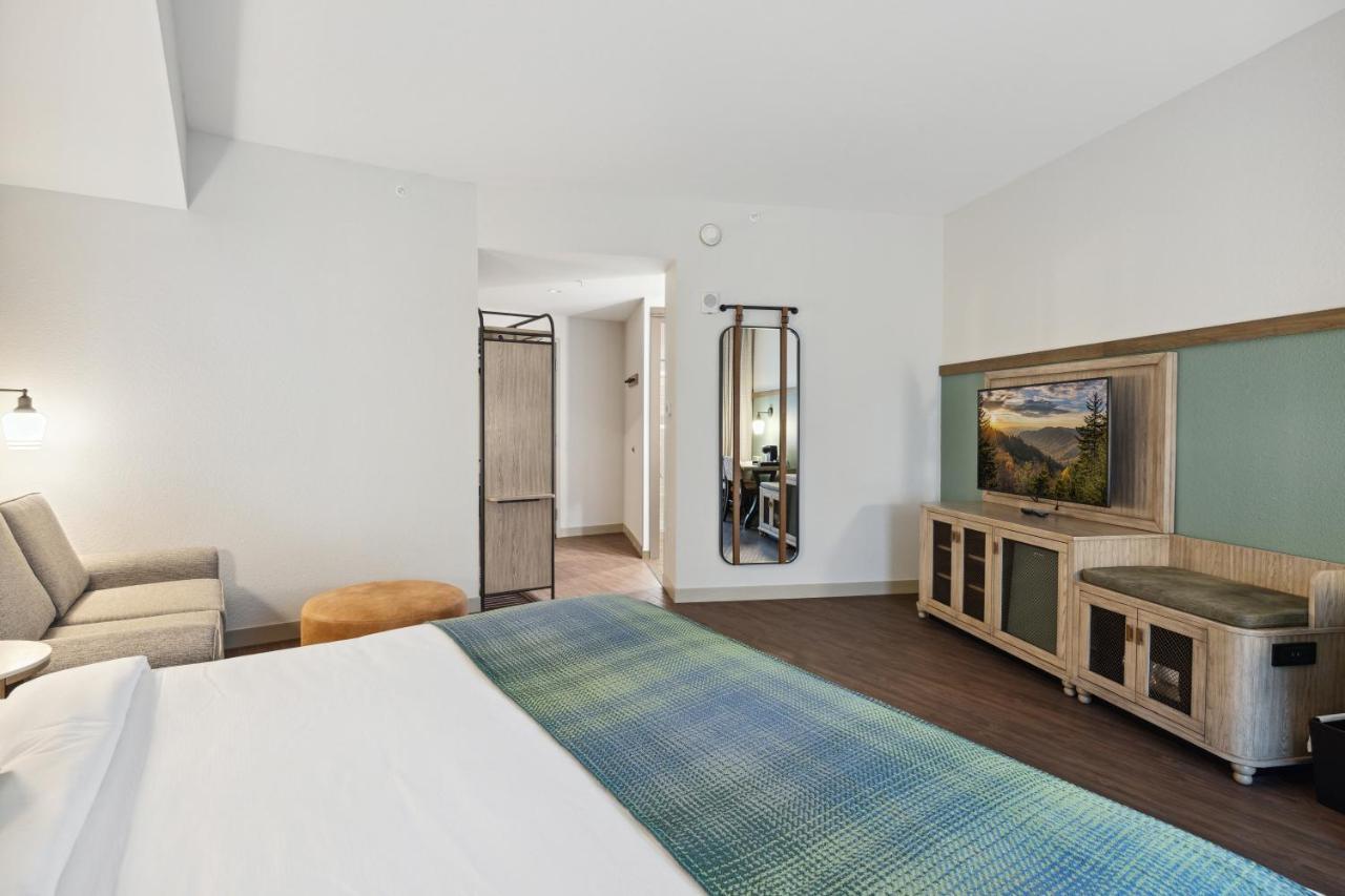 Dollywood's Heartsong & Hotel 4*