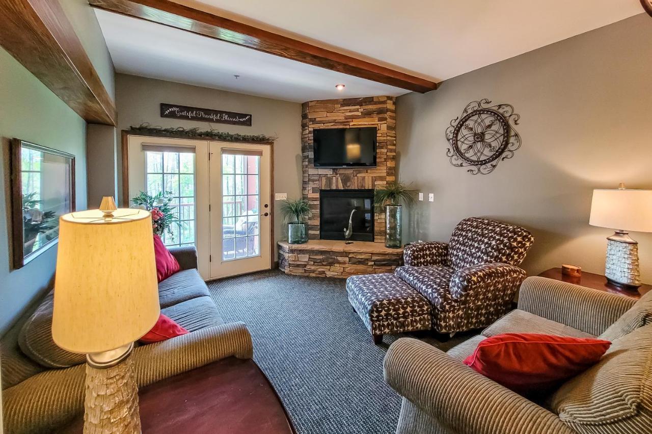 River Place 527