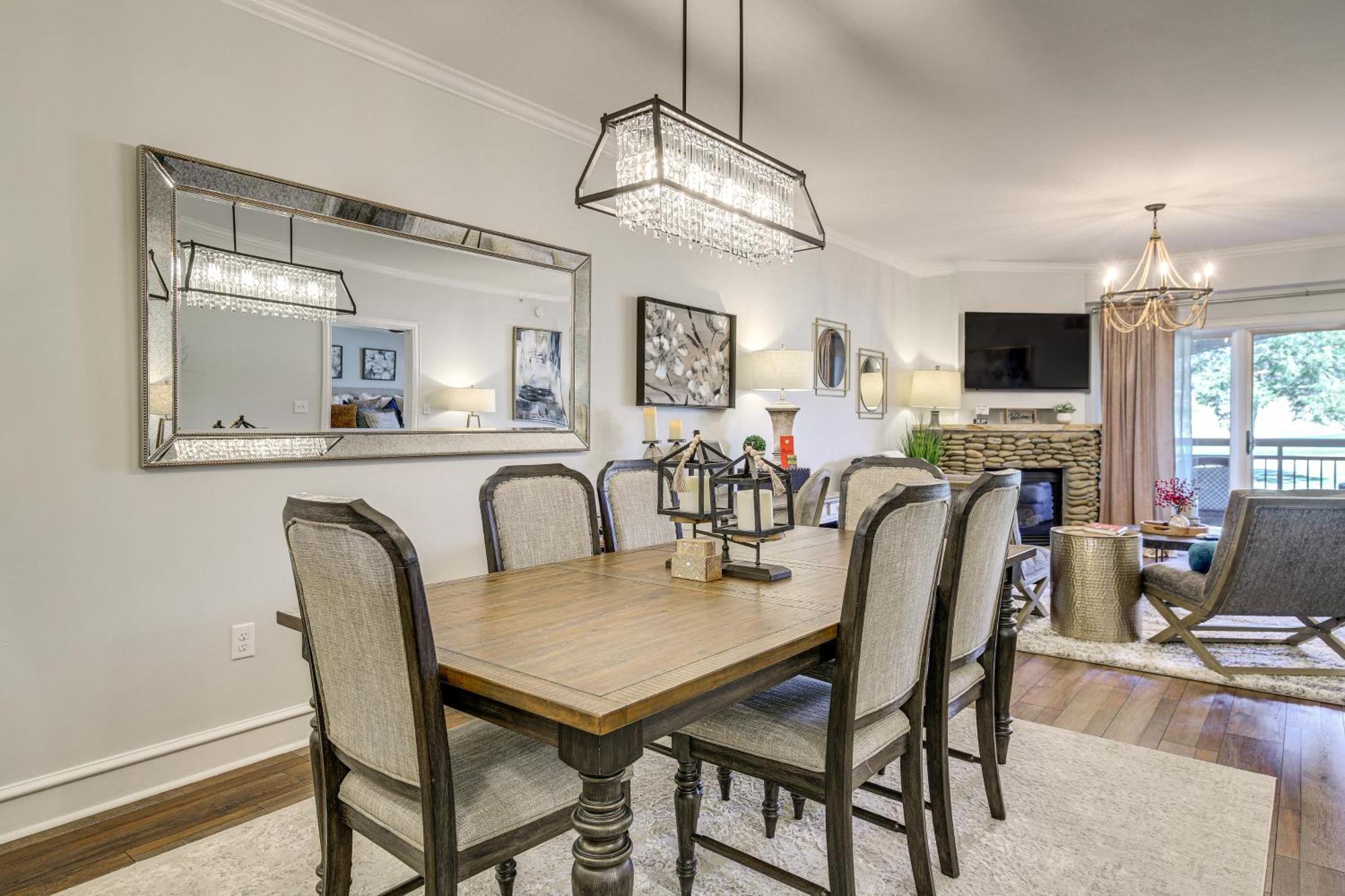 Elegant With Golf Course View! Apartment *