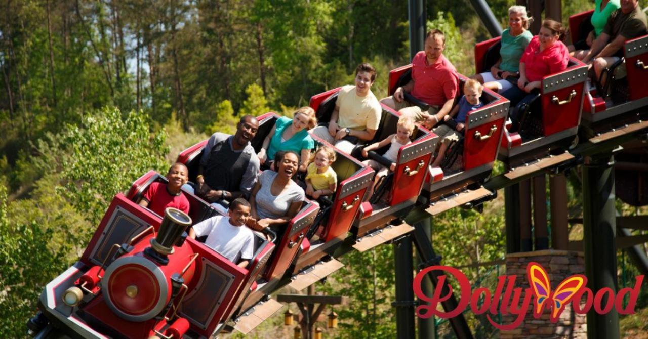 Afternoon Deelight Pigeon Forge