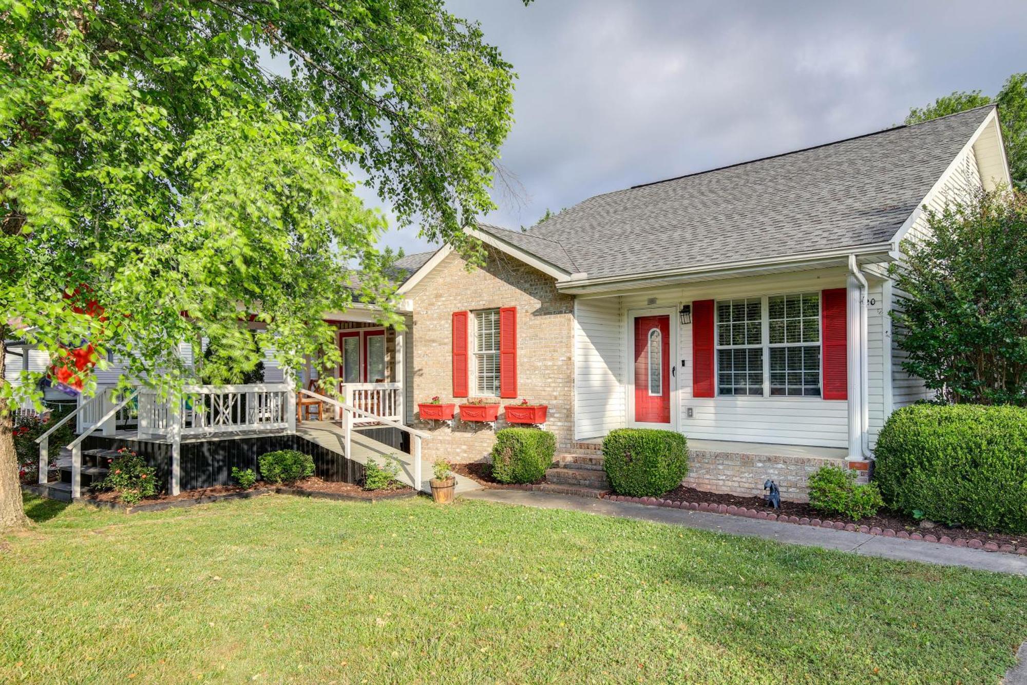 Cozy Near Attractions * Pigeon Forge