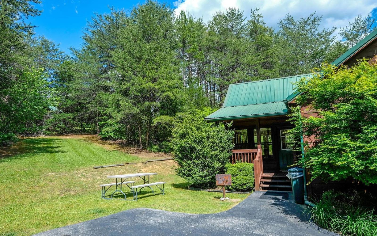 Dogwood Acres Villa *