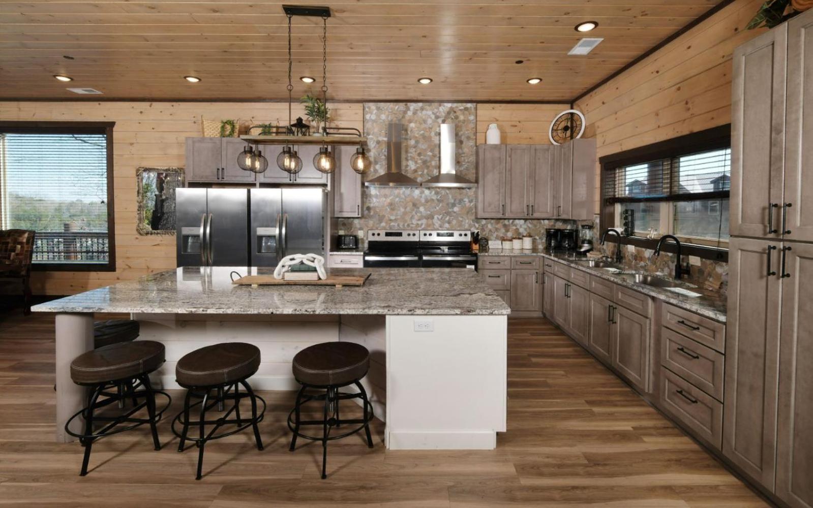 Splashin Mountain Retreat Holiday home *