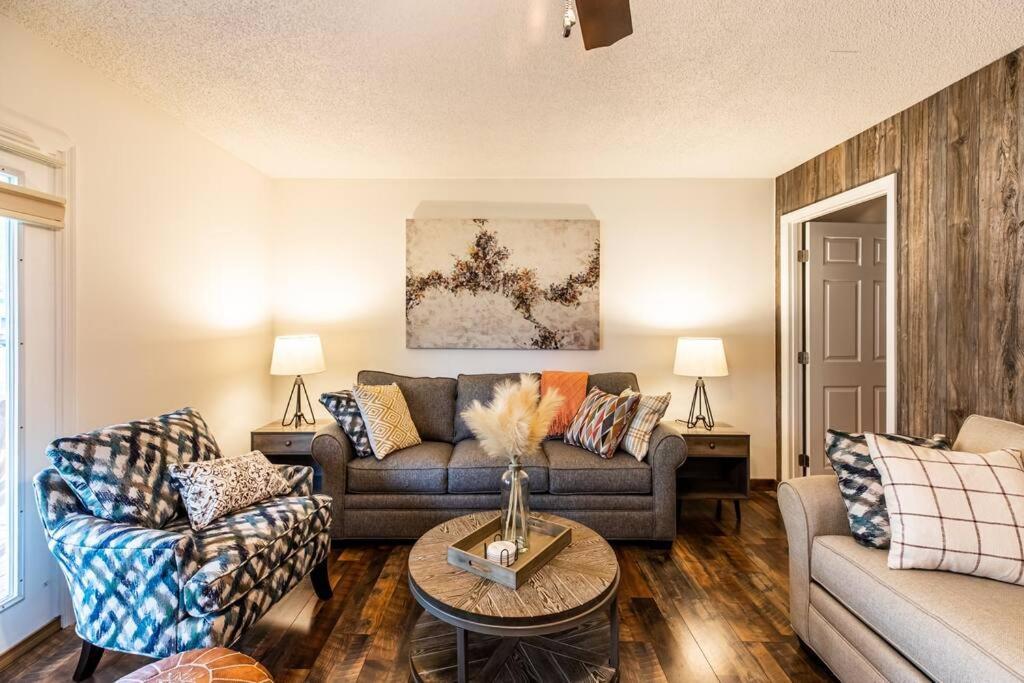 Cozy Near Attractions Holiday home