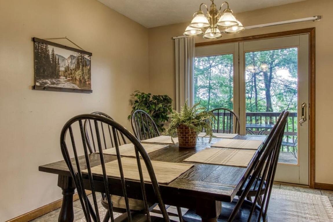 Holiday home Pinecrest Townhomes-1king-2queen Unit Pigeon Forge