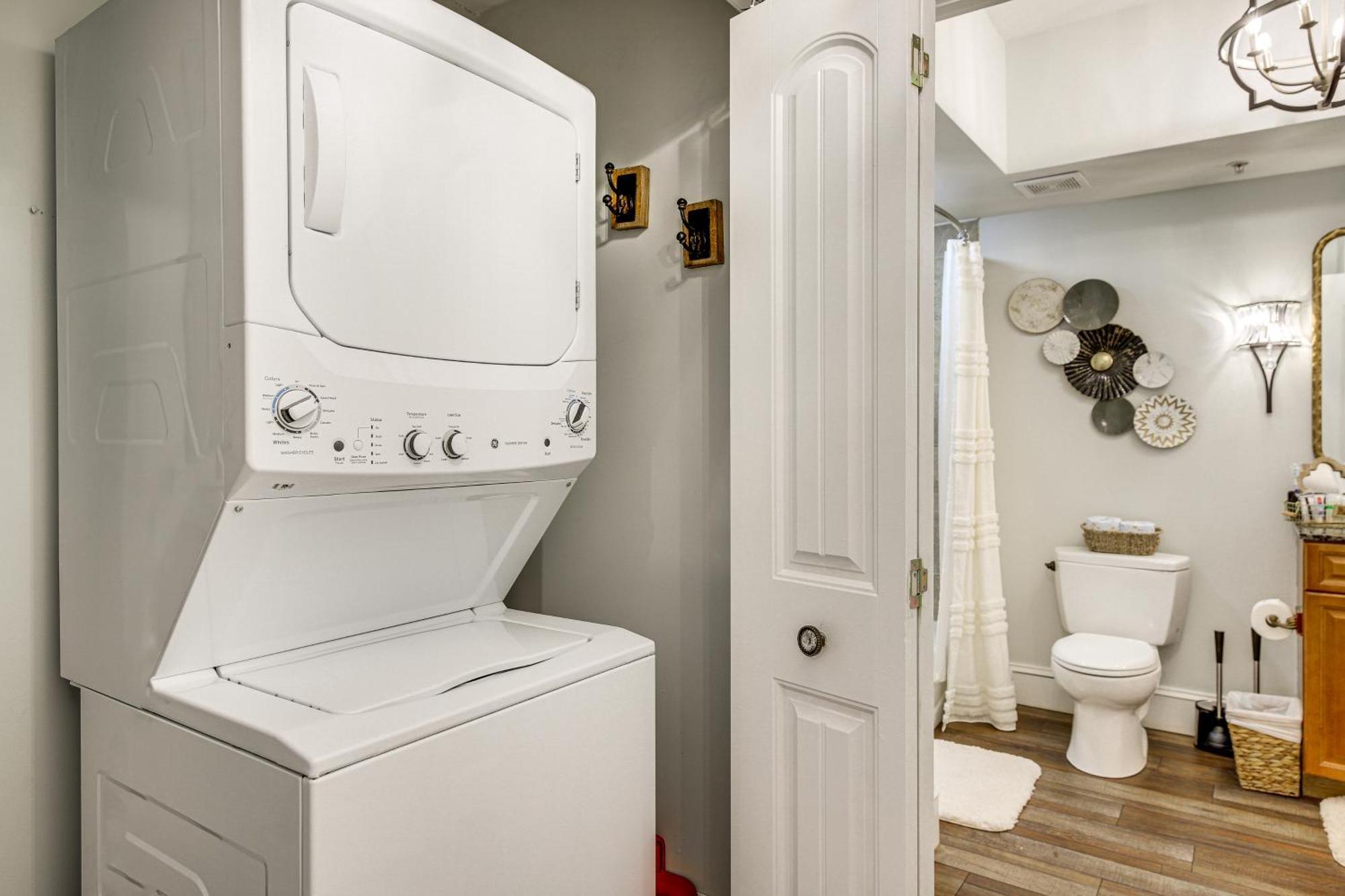 Elegant With Golf Course View! Pigeon Forge